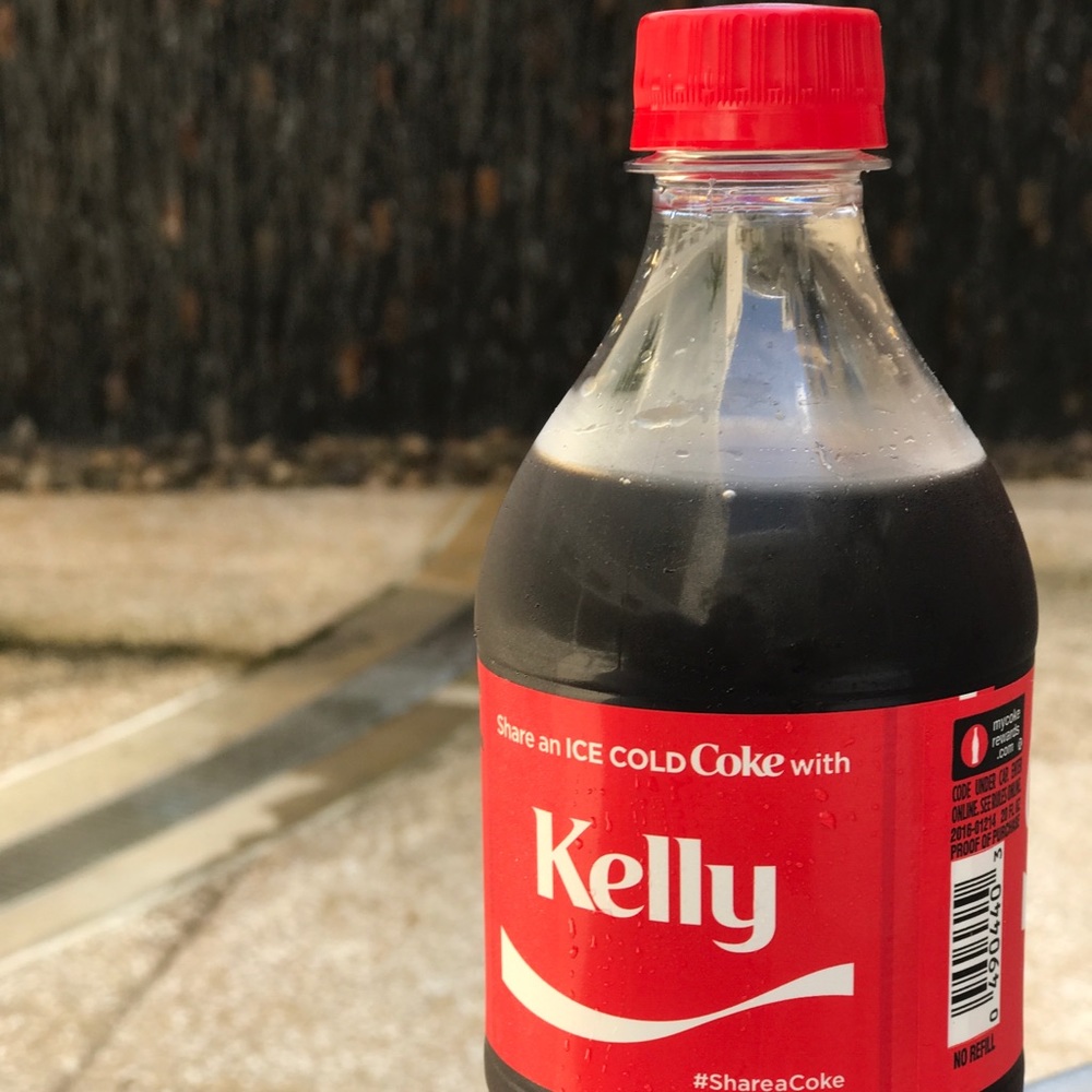 Meet your Posher, Kelly